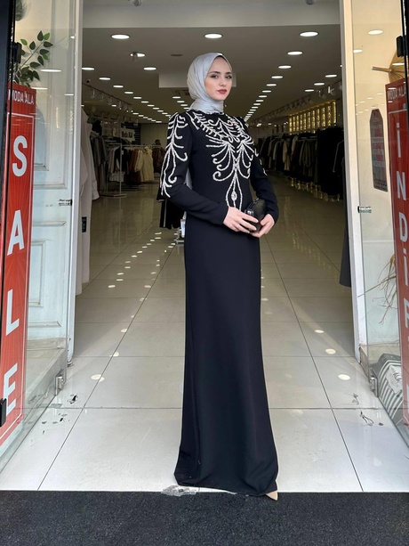 Desenli Taşlı Krep Abiye Siyah