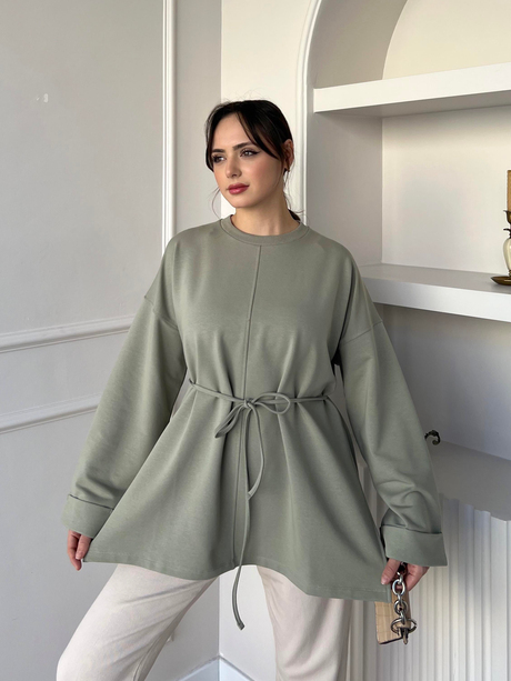 Dikiş Detaylı Yırtmaçlı Sweatshirt Çağla