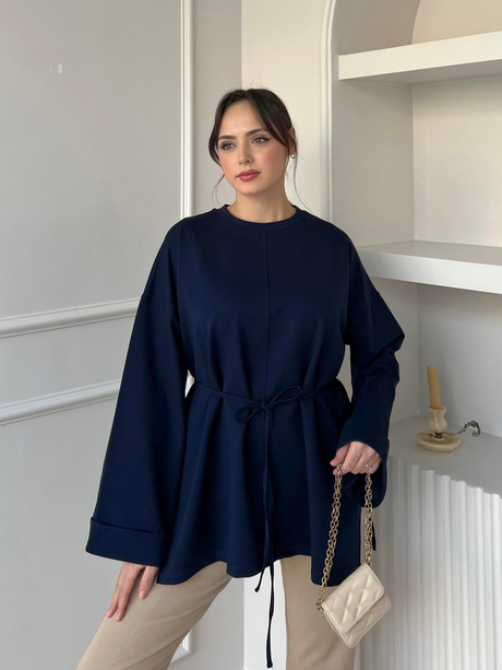 Dikiş Detaylı Yırtmaçlı Sweatshirt Lacivert