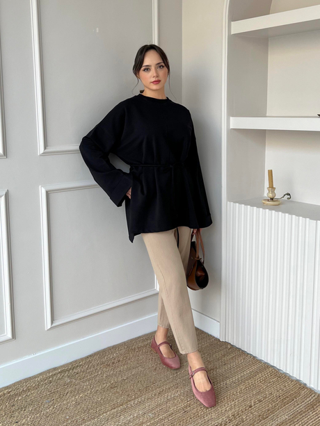 Dikiş Detaylı Yırtmaçlı Sweatshirt Siyah