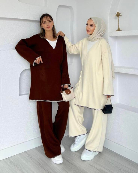 Dikişli Hırkalı Triko Takım Kahverengi