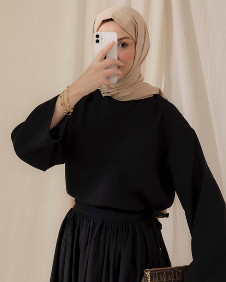 Etika Basic Etekli Takım Siyah – Tesettür Şık Günlük Kombin | Moda Ala ButikETİKA BASİC ETEKLİ TAKIM Siyah