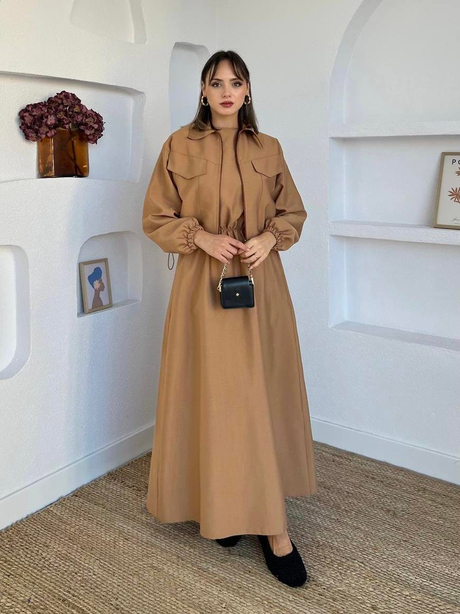 Gabardin Ceketli İç Elbiseli Takım Bej