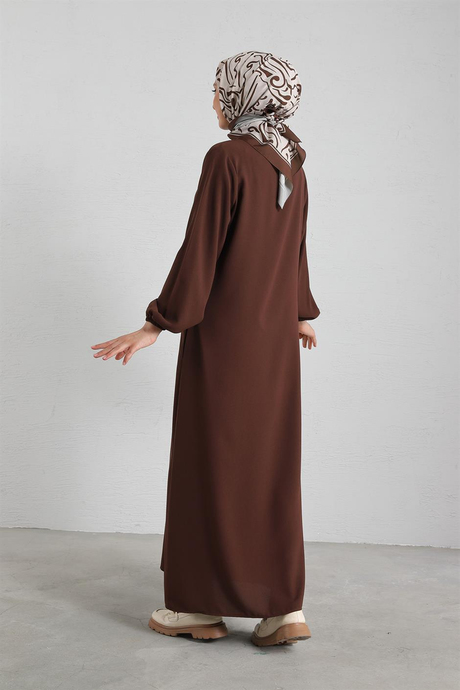 Gizli Düğmeli Krep Abaya Kahverengi