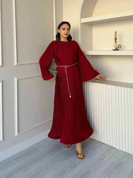 Gold Kemerli Piliseli Elbise Bordo