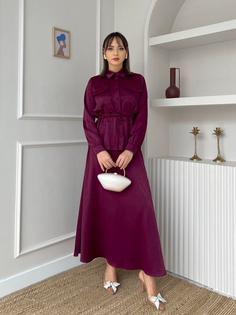 İki Cepli Düğmeli Etekli Takım Bordo