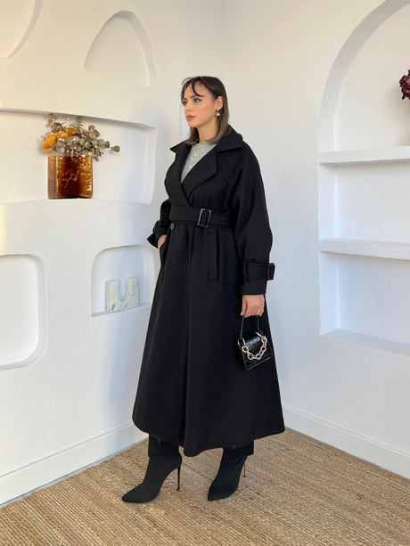 Kol Kemerli Astarlı Kaban Siyah - Moda AlaKol Kemerli Astarlı Kaban Siyah