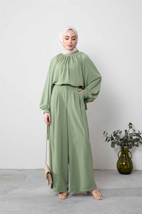 Kolu Bağcıklı İkili Takım Çağla - Moda AlaKolu Bağcıklı İkili Takım Çağla