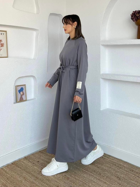Kolu Etiket Detaylı  Elbise Gri - Moda AlaKolu Etiket Detaylı  Elbise Gri