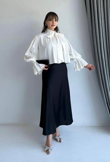 Kravatlı Saten Bluz Ekru - Moda AlaKravatlı Saten Bluz Ekru