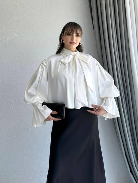 Kravatlı Saten Bluz Ekru - Moda AlaKravatlı Saten Bluz Ekru