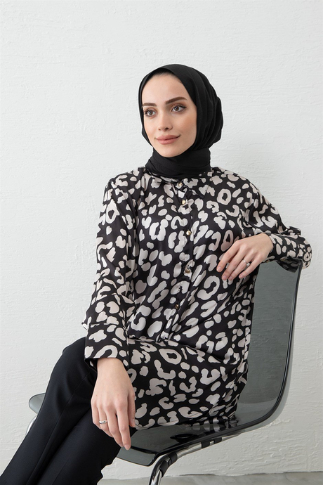Tesettür Triko Tunik Modelleri ve Fiyatları | Leopar Desenli Tunik SiyahLeopar Desenli Tunik Siyah