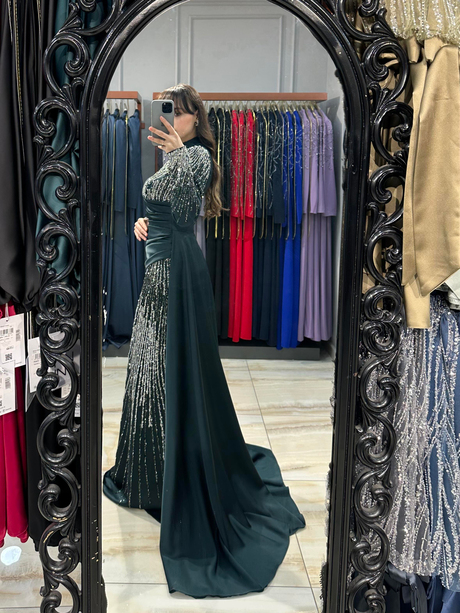 Mesa Abiye Zümrüt Yeşili