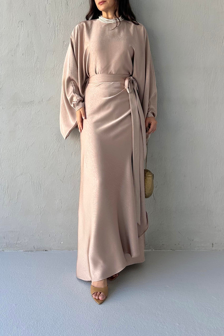 Moda Saten Takım Bej