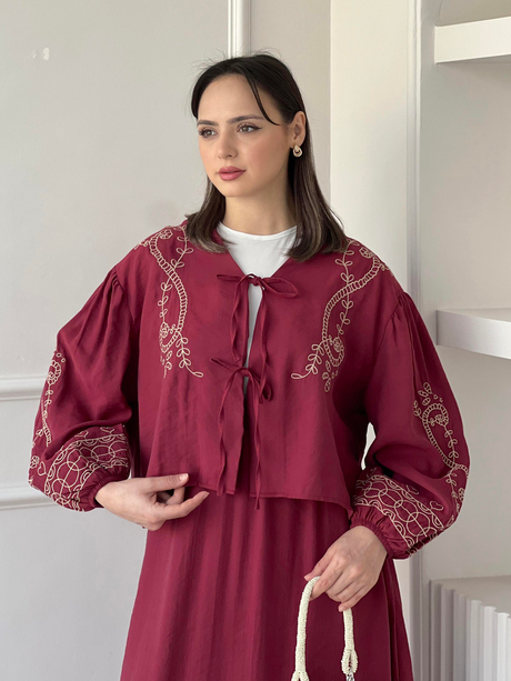 Nakışlı Etekli Takım Bordo