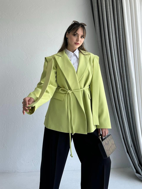 Parçalı Blazer Ceket Fıstık Yeşili | Moda AlaParçalı Blazer Ceket Fıstık Yeşili