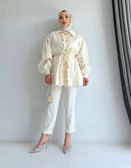 Parlak Fırfırlı Kap Taş - Moda AlaParlak Fırfırlı Kap Taş