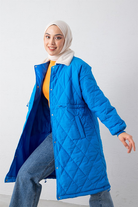 Peluş Detaylı Kapitone Mont Mavi