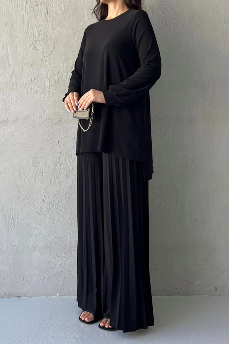 Piliseli Pantolonlu Sandy Takım Siyah - Moda AlaPiliseli Pantolonlu Sandy Takım Siyah