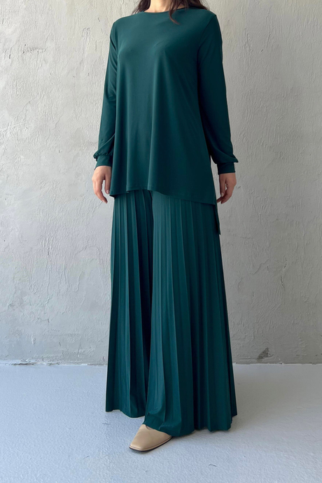 Piliseli Pantolonlu Sandy Takım Zümrüt Yeşili - Moda AlaPiliseli Pantolonlu Sandy Takım Zümrüt Yeşili