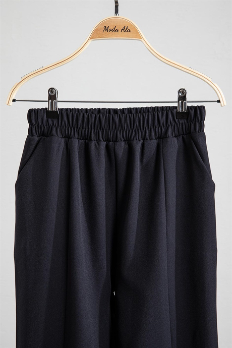 Yırtmaç Detaylı Pantolon Siyah