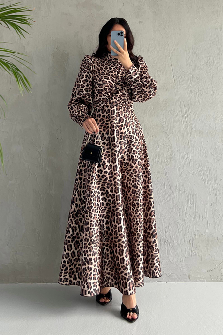 MODA ALA Zara Desenli Saten Elbise Kahverengi | Şık ve Zarif Tesettür ElbiseZara Desenli Saten Elbise Kahverengi