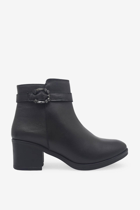 Castle Black Kadın Topuklu Deri Bot Siyah CB61012