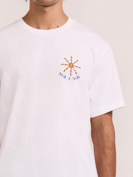 Desenli Kısa Kollu T-shirt