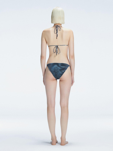 Siyah Bikini Altı