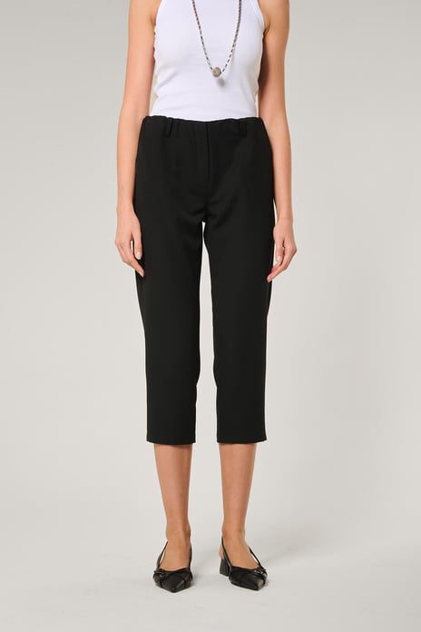 Siyah Renk Skinny Bermuda Şort