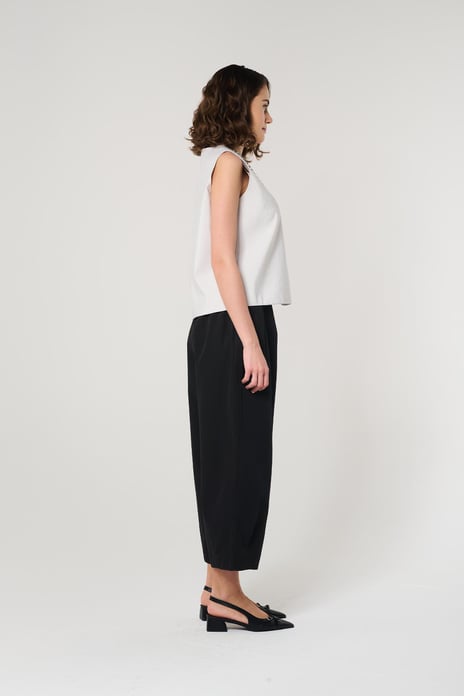 Siyah Renk Crop Pantolon