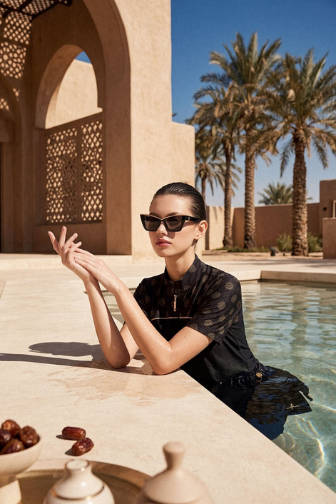 HaşemaHaşema Vaha Koleksiyonu Omuz ve Kolları Desenli 5 Parça Yarı Kapalı Mayo Takımı 5083