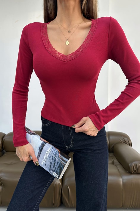 Dantel Yaka Detay Bluz Bordo