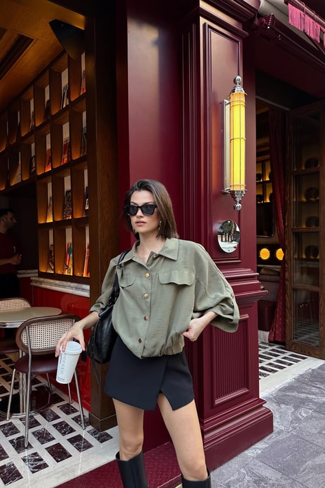 Gold Düğmeli Bomber Ceket Haki