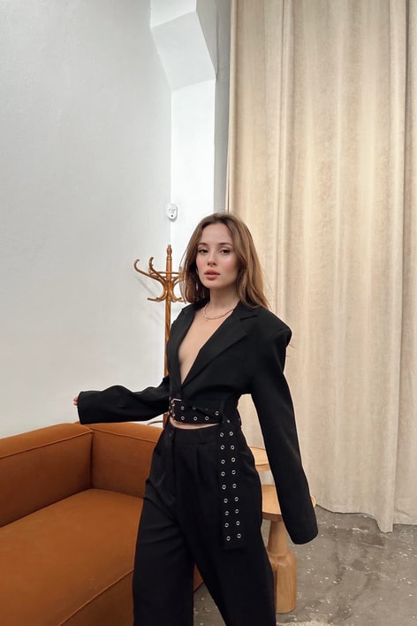 Kemerli Crop Blazer Ceket Siyah