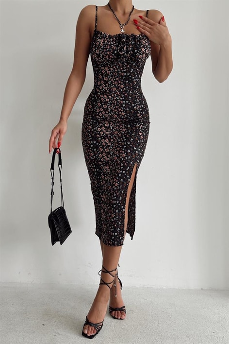 Askılı Çıtır Yırtmaçlı Elbise Siyah Papatya