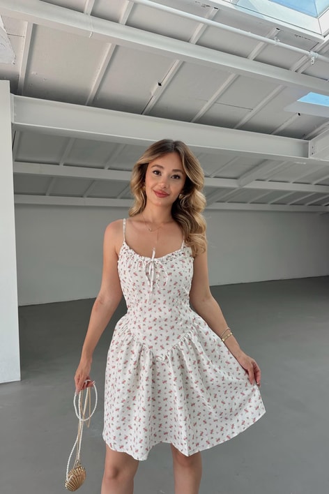 Çiçek Desenli Mini Elbise Krem