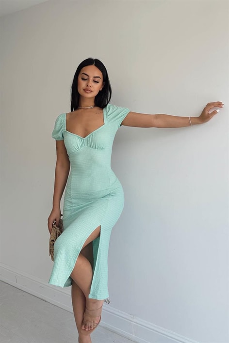 Kalp Yaka Carlen Elbise Mint