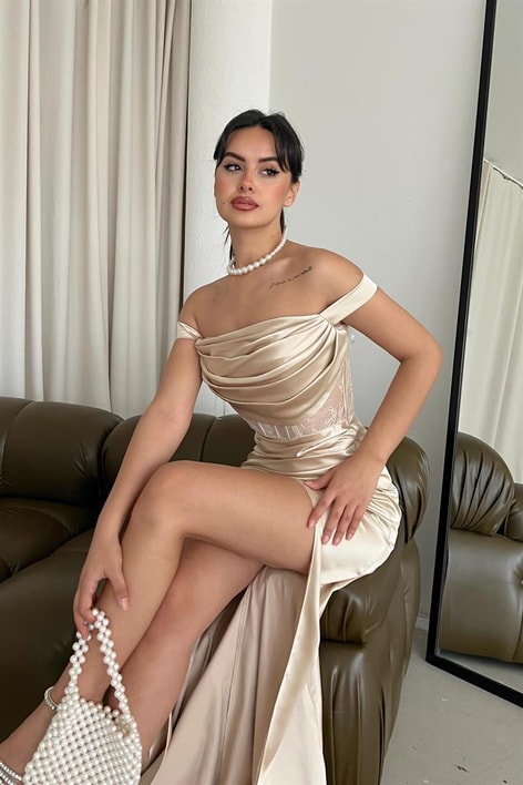 Kayık Yaka Drape Stella Elbise Pudra