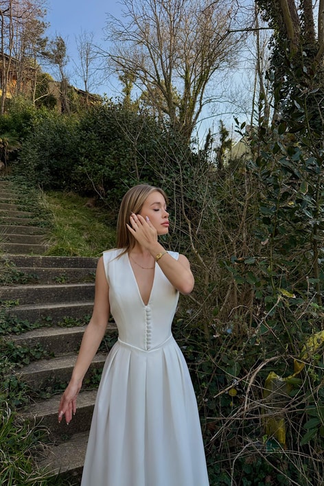 Mini Düğmeli Elegant Elbise Beyaz