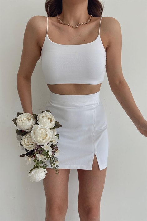 Mini Yırtmaçlı Etek Beyaz