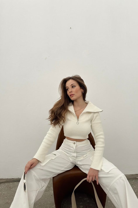 Fermuar Detay Yumoş Kazak Krem