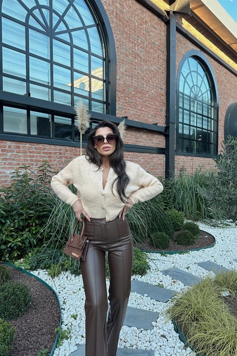 Gold Düğme Yumoş Hırka Bej