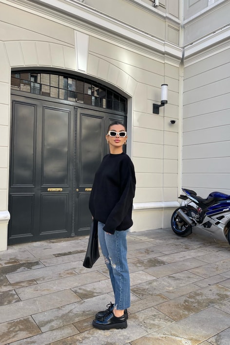 Çift Yırtık Paça Detay Mom Fit Jean Mavi