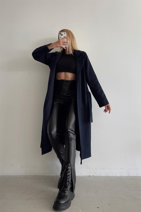 Kuşaklı Cep Detay Kaşe Kaban Lacivert