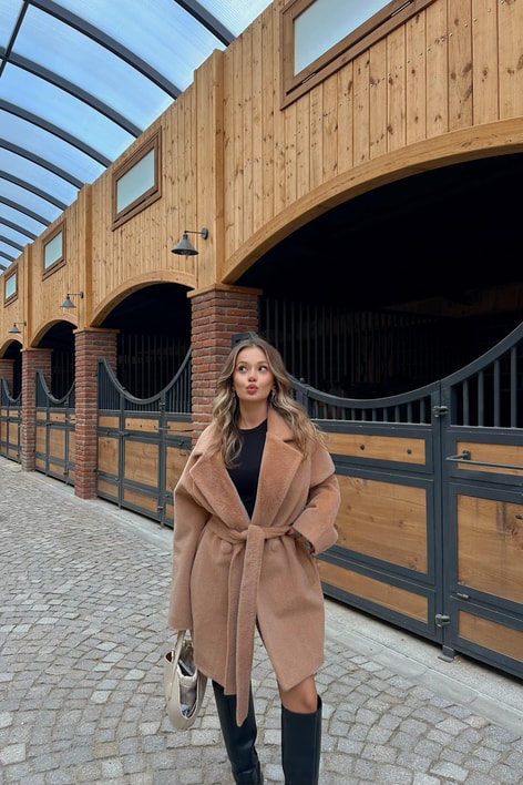 Tüylü Midi Kaban Camel