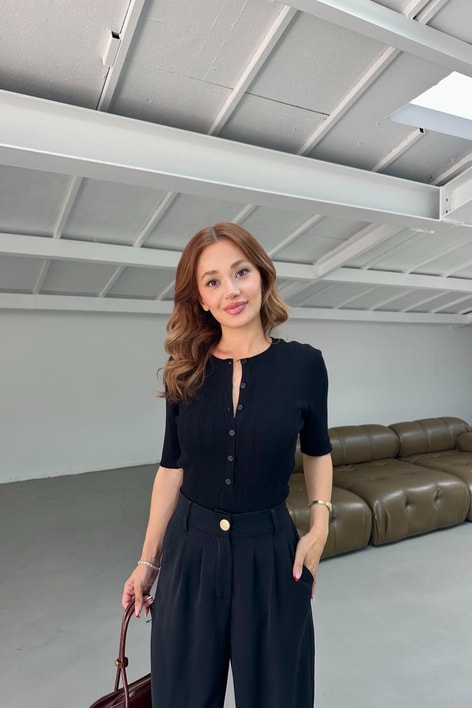 Düğmeli Kısa Kol Triko Siyah