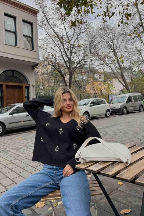 Göz Nakışlı Boncuklu Kazak Siyah