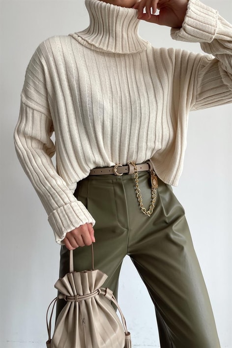 Nevürlü Crop Triko Kazak Bej