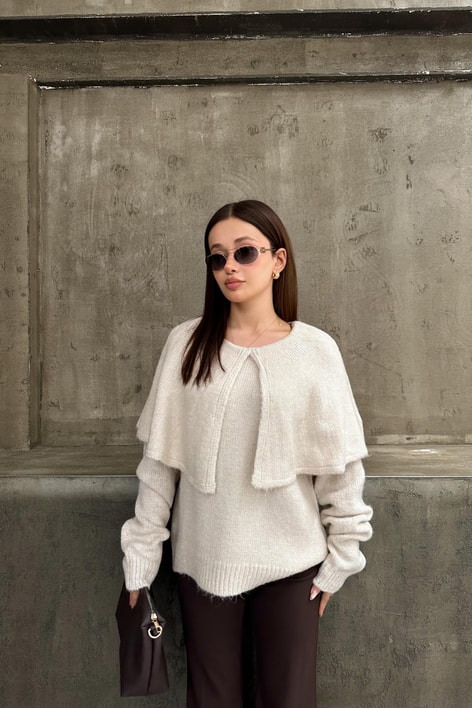 Pelerin Yaka Triko Taş